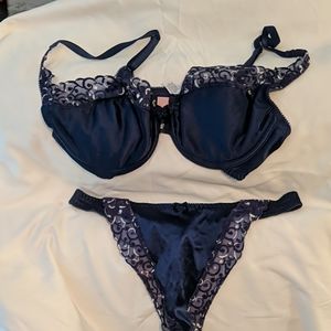 Bra and panty set